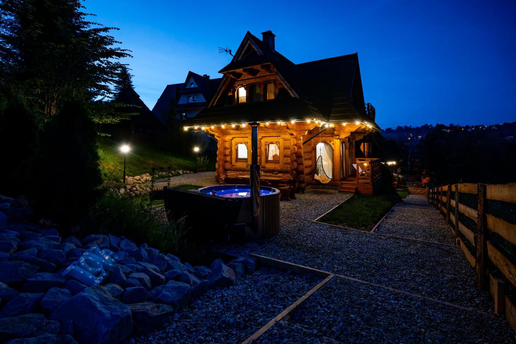 Goralska Chatka 2 Highland Cottage - Split Ac, Jacuzzi, Sauna, Private Parking, Mountains View, Garden, Zakopane Bagian luar foto