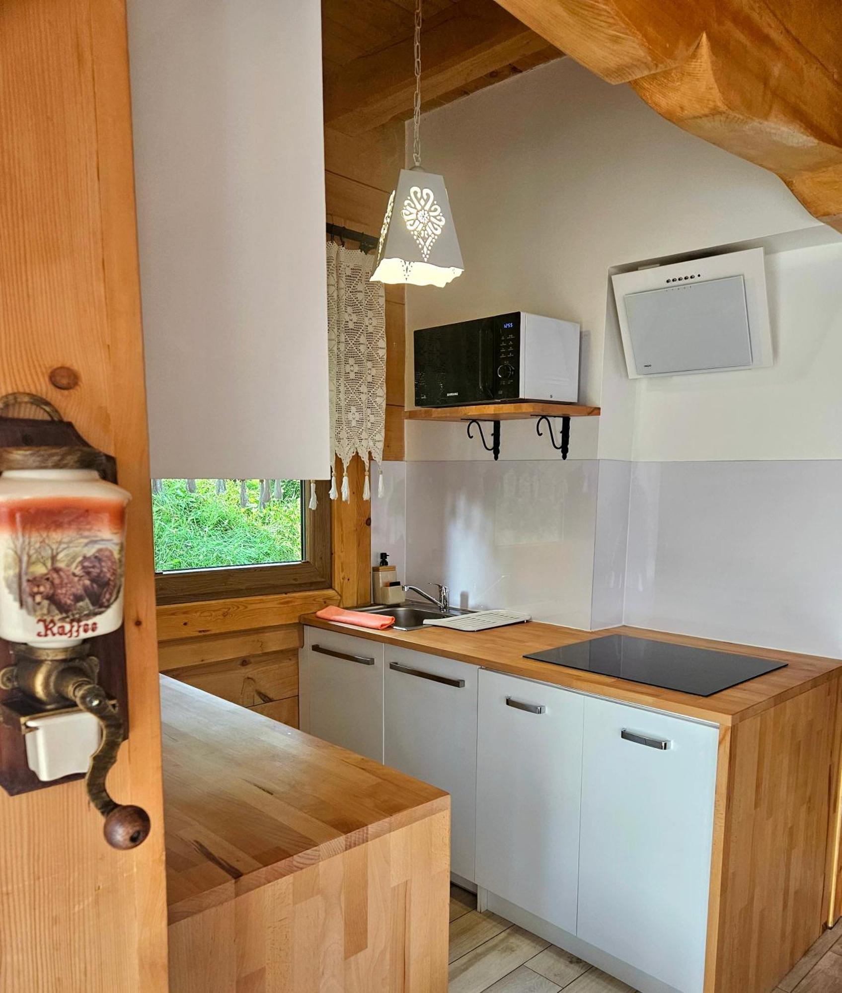 Goralska Chatka 2 Highland Cottage - Split Ac, Jacuzzi, Sauna, Private Parking, Mountains View, Garden, Zakopane Bagian luar foto